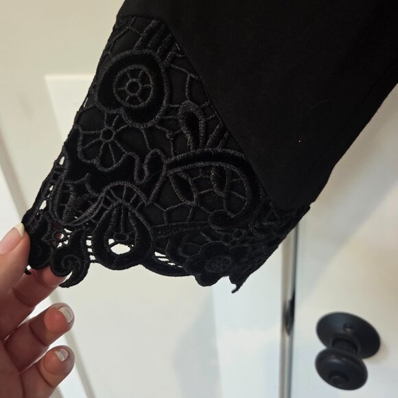 Chico's Dressy Black Long Sleeve Blazer with fancy trim. NWT Size 2 / Large / 14 - Picture 3 of 8